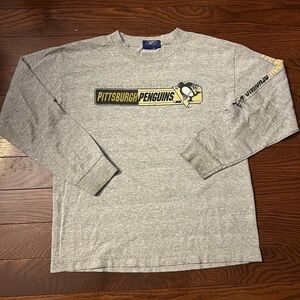 Vintage Y2K Reebok Pittsburgh Penguins Longsleeve T-Shirt Size Small